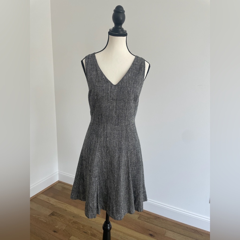 LEONA by Lauren Lillard Crossback Tweed Dress, size 2, NWT